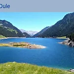 Vue Panoramique Sur Les Pyrenees 생라리술랑