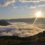 Vue Panoramique Sur Les Pyrenees 아파트 *