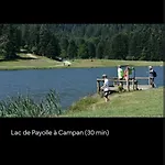 Vue Panoramique Sur Les Pyrenees *