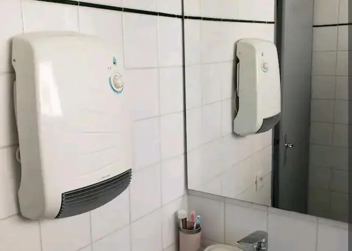 Vue Panoramique Sur Les Pyrenees Сен-Лари-Сулан